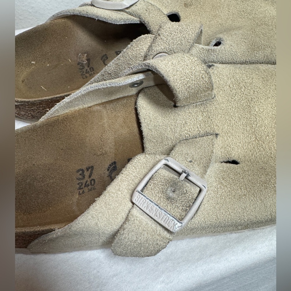 Birkenstock Boston Cream Soft Suede Leather Buckle Clogs Size 37 US Women’s 6.5 - Picture 6 of 14